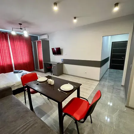 Yes Silver ウージュホロド